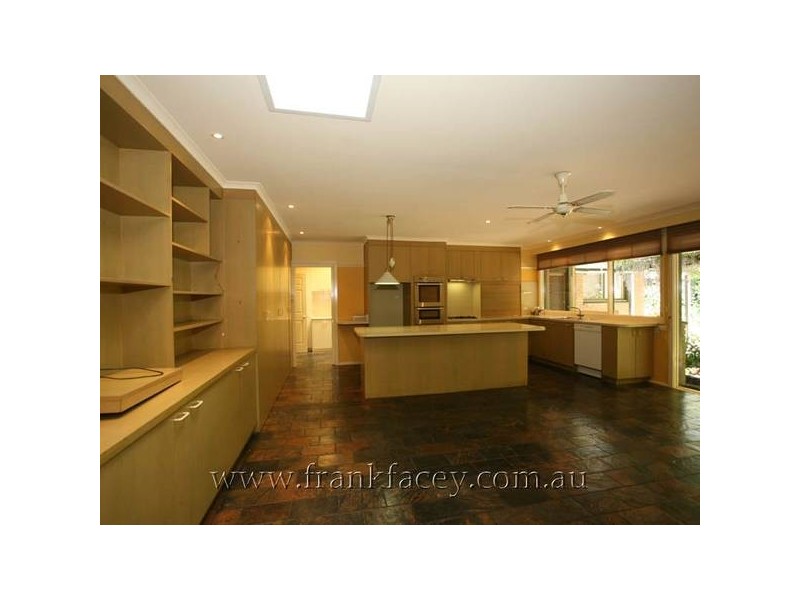 107 Buchanan Road, Berwick VIC 3806