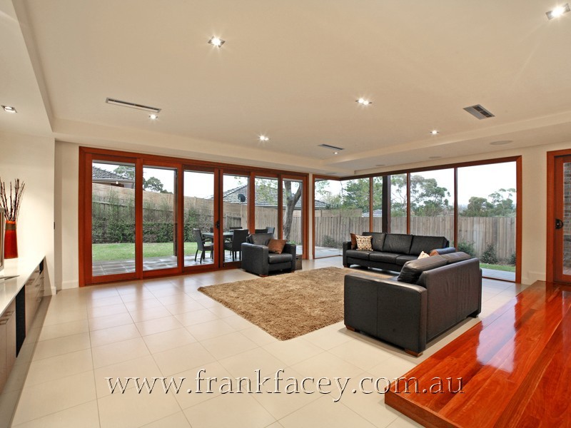 3 Edwardes Street, Berwick VIC 3806