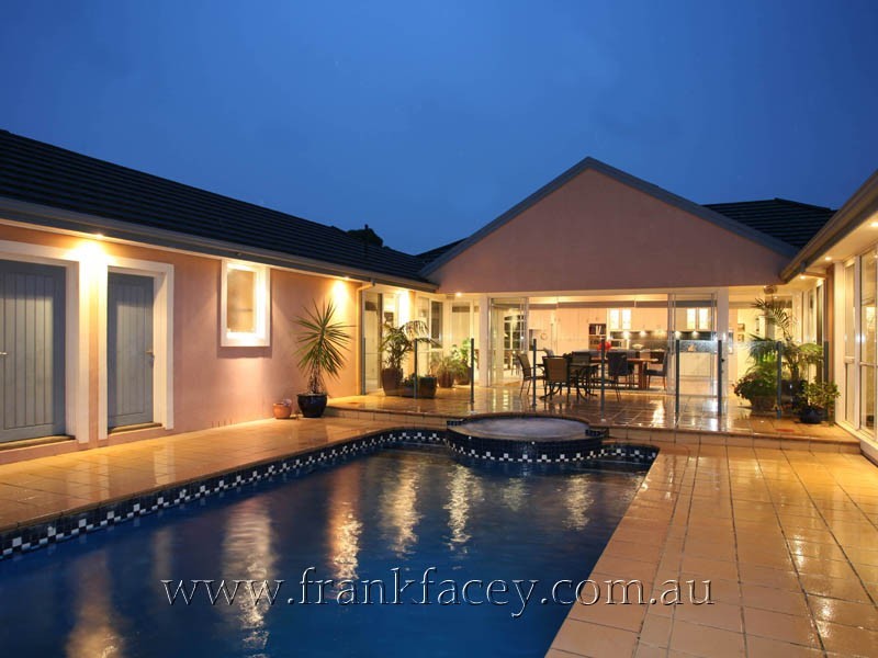 175 Greaves Road, Narre Warren South VIC 3805