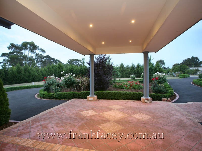 175 Greaves Road, Narre Warren South VIC 3805