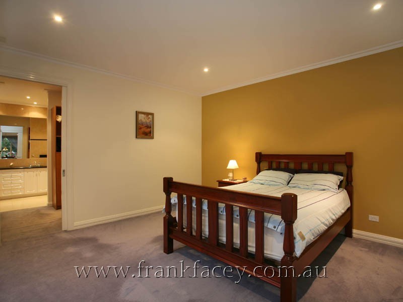 175 Greaves Road, Narre Warren South VIC 3805