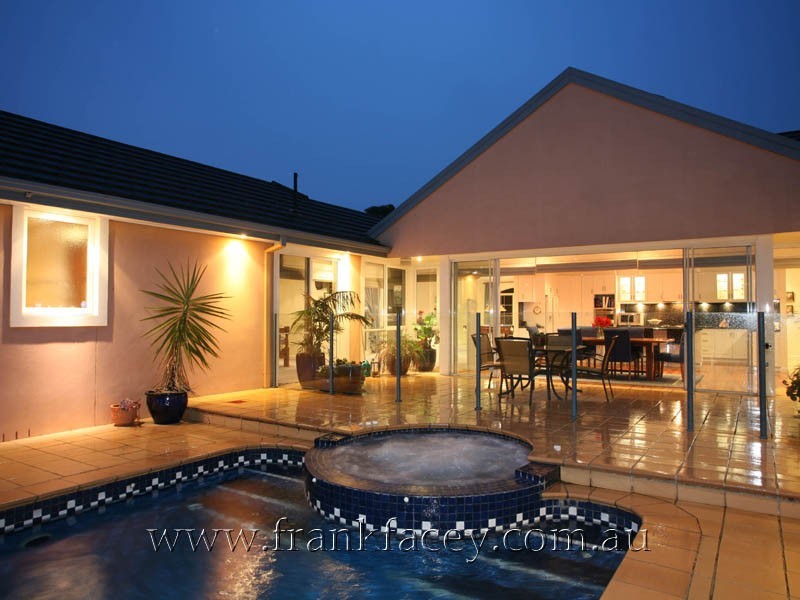 175 Greaves Road, Narre Warren South VIC 3805