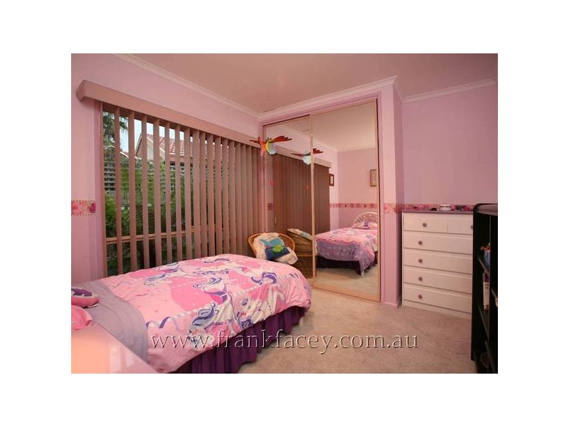 26 Royston Avenue, Berwick VIC 3806