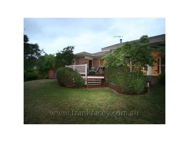 26 Royston Avenue, Berwick VIC 3806