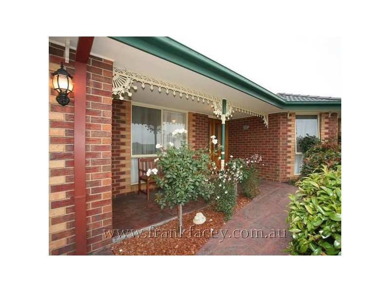 7 Carlisle Drive, Beaconsfield VIC 3807