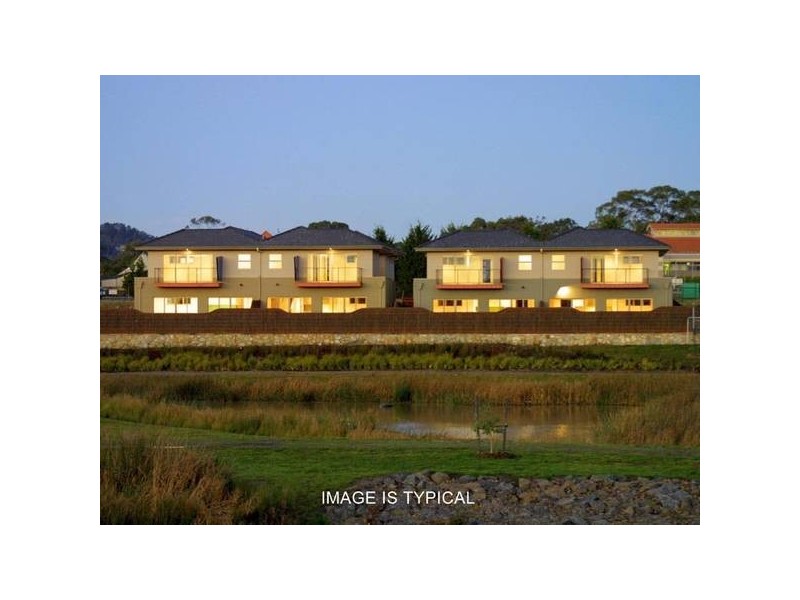 5/25 Canberra Avenue, Berwick VIC 3806