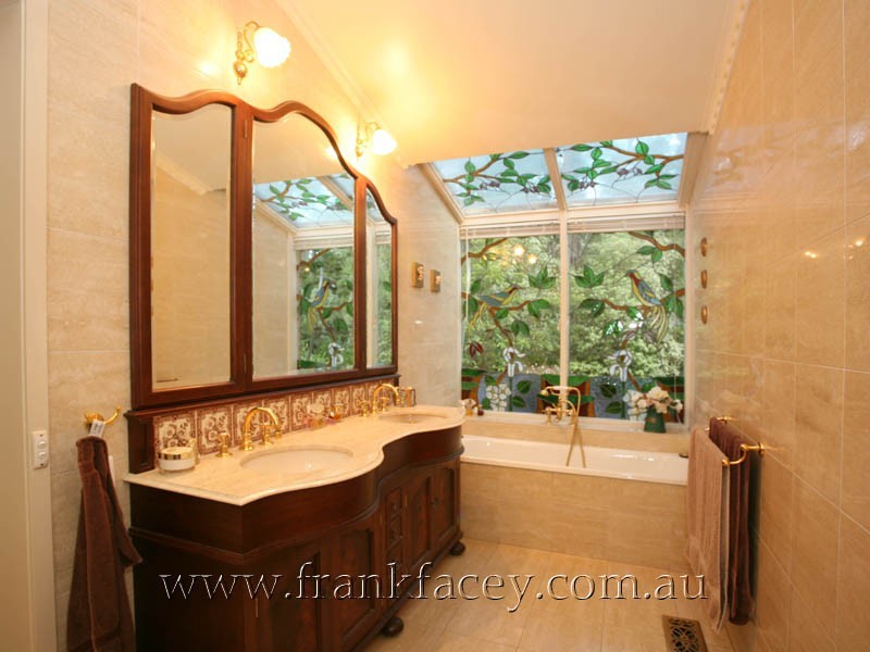268 Harkaway Road, Harkaway VIC 3806