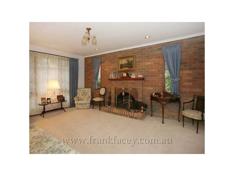 122 Brisbane Street, Berwick VIC 3806