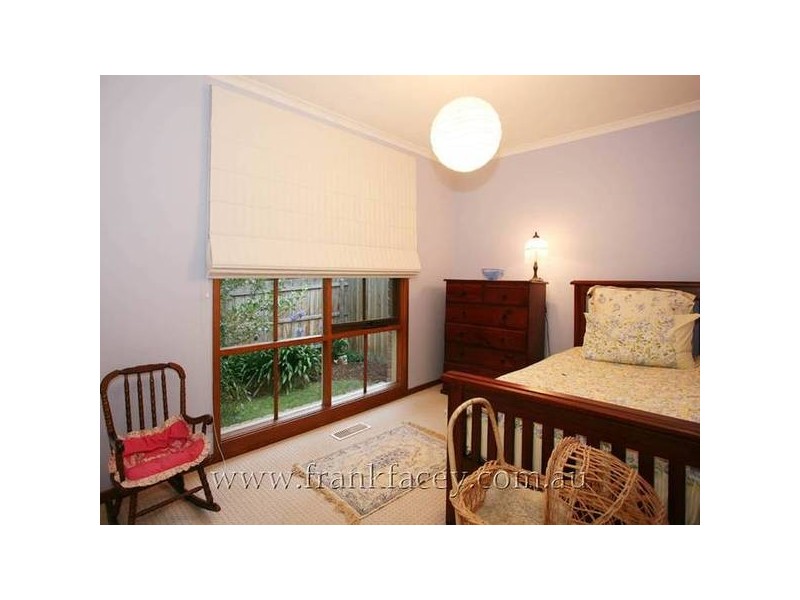 122 Brisbane Street, Berwick VIC 3806