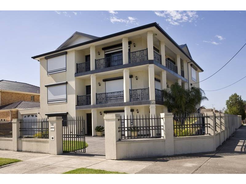 32 Wedge Street, Dandenong VIC 3175