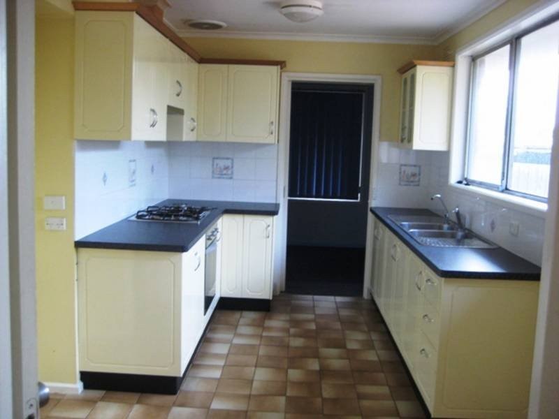 56 Tiverton Drive, Mulgrave VIC 3170