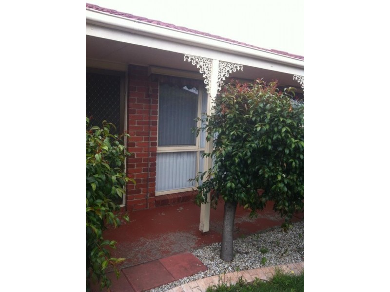 1/137 Cairns Road, Hampton Park VIC 3976