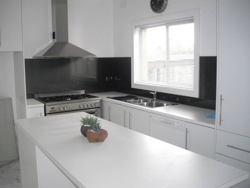 73 Lea Road, Mulgrave VIC 3170