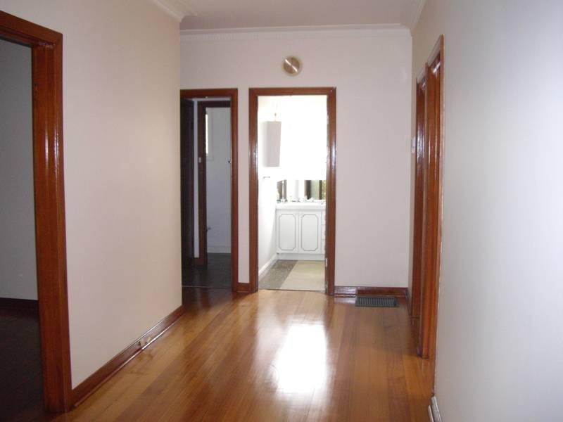 73 Lea Road, Mulgrave VIC 3170