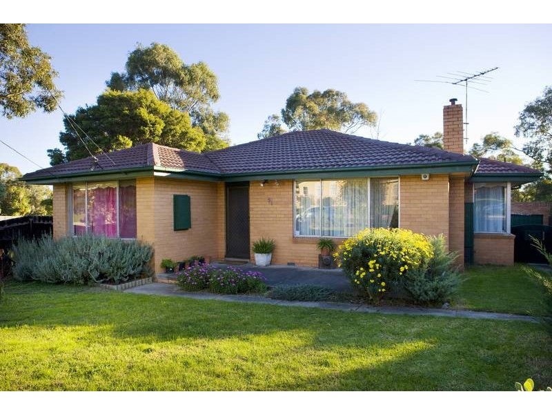 51 Huxley Avenue, Mulgrave VIC 3170