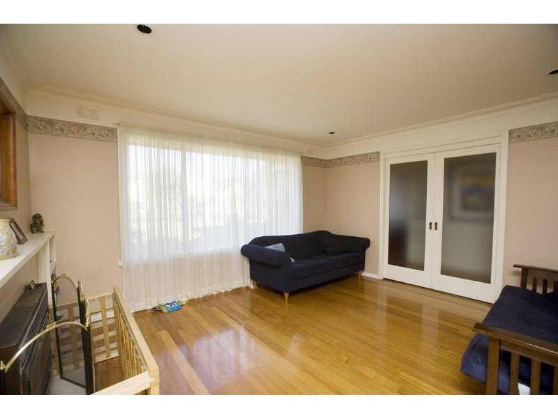 51 Huxley Avenue, Mulgrave VIC 3170