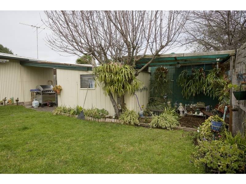 28 Mollison Street, Dandenong North VIC 3175