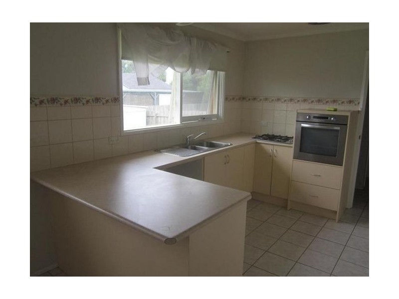 68 Rawdon Hill Drive, Dandenong North VIC 3175