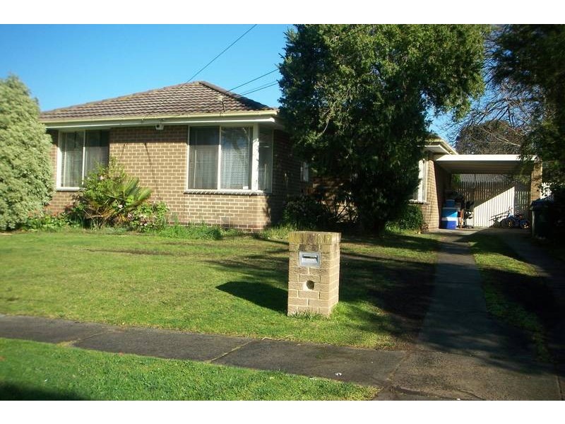 2 Oberon Street, Dandenong North VIC 3175