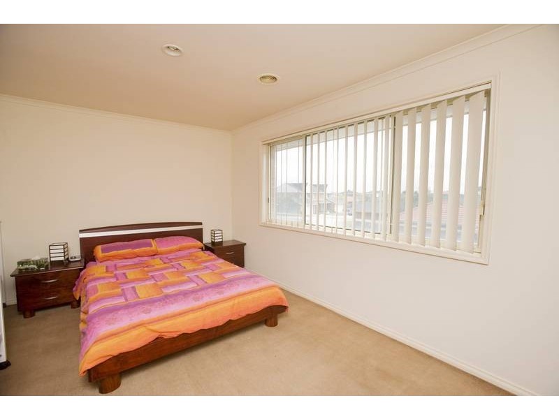 22/36 Hennessy Way, Dandenong North VIC 3175
