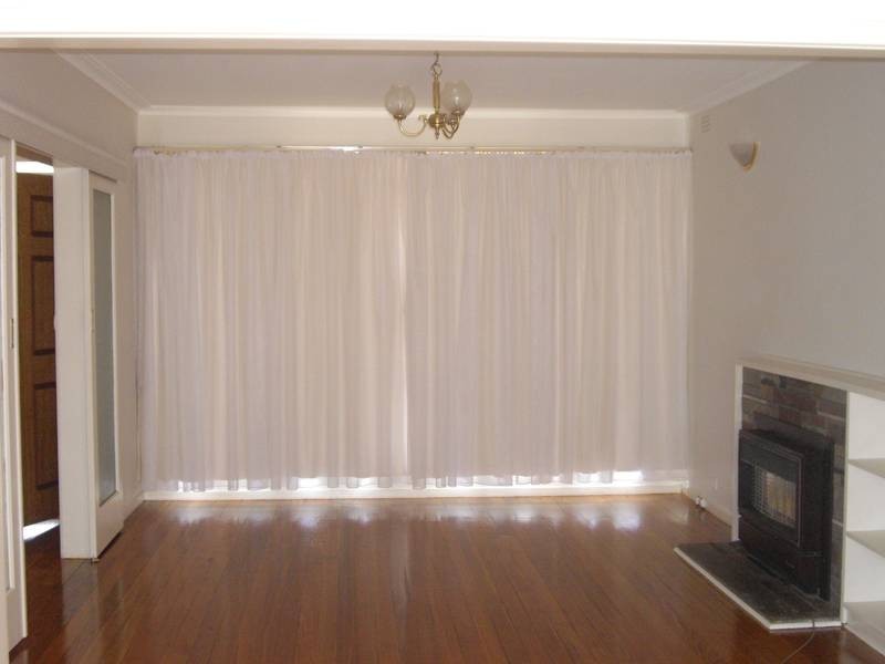 11 Withers Avenue, Mulgrave VIC 3170