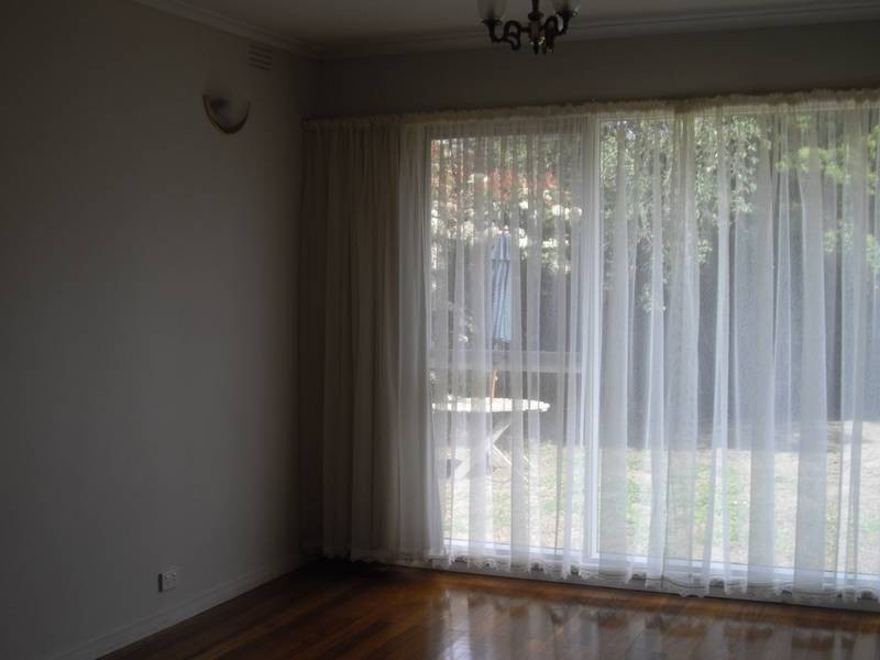 11 Withers Avenue, Mulgrave VIC 3170