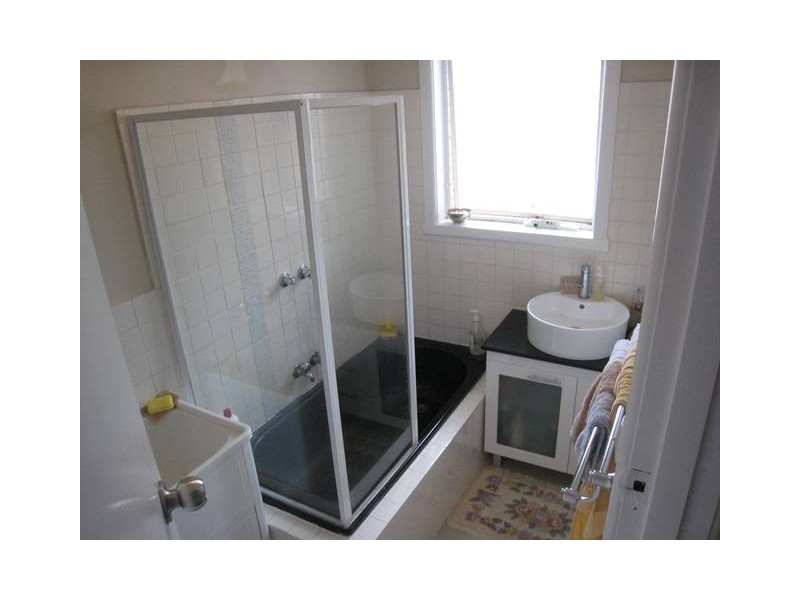 2/43 Hillside Avenue, Dandenong North VIC 3175