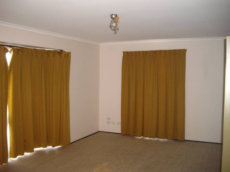 11 Taurus Avenue, Dandenong North VIC 3175