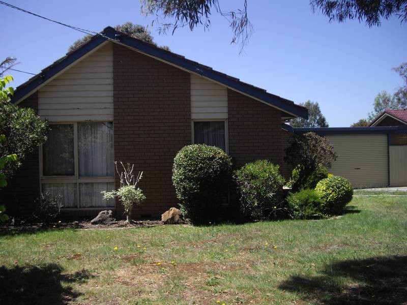 11 Taurus Avenue, Dandenong North VIC 3175