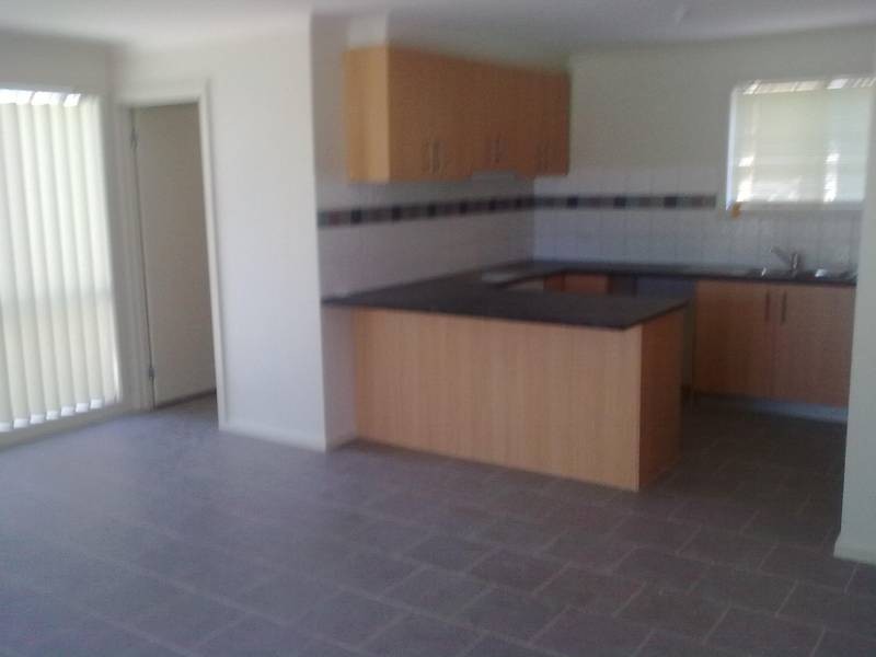 2/1 Philip Street, Dandenong North VIC 3175