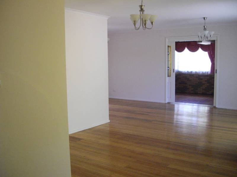 63 Rawdon Hill Drive, Dandenong North VIC 3175