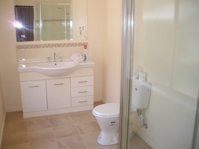 8 Glenelg Street, Dandenong North VIC 3175