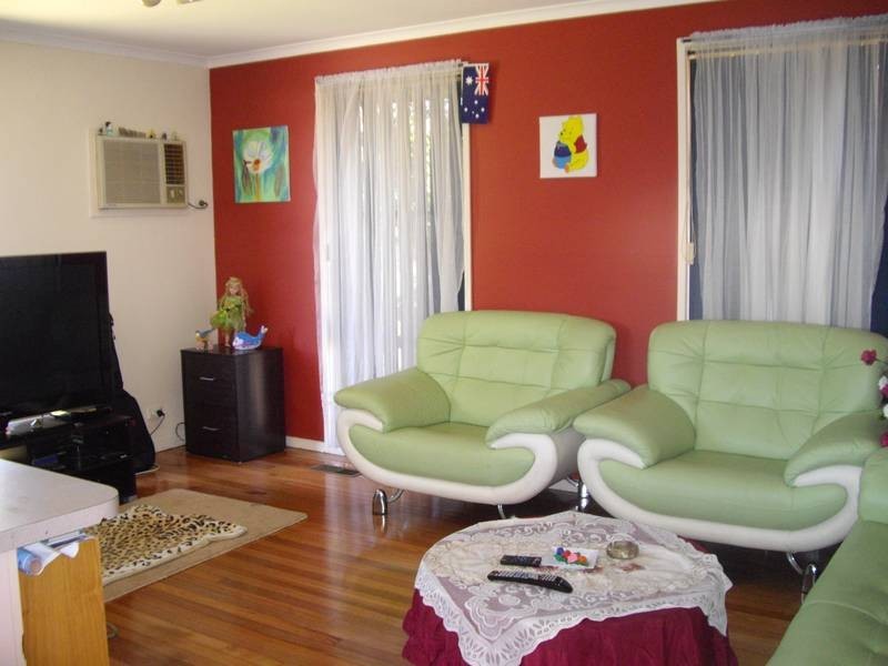 17 Blackmore Street, Dandenong North VIC 3175