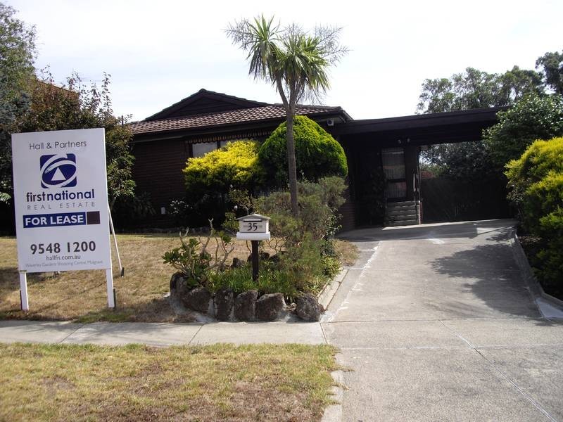 35 Haverbrack Drive, Mulgrave VIC 3170