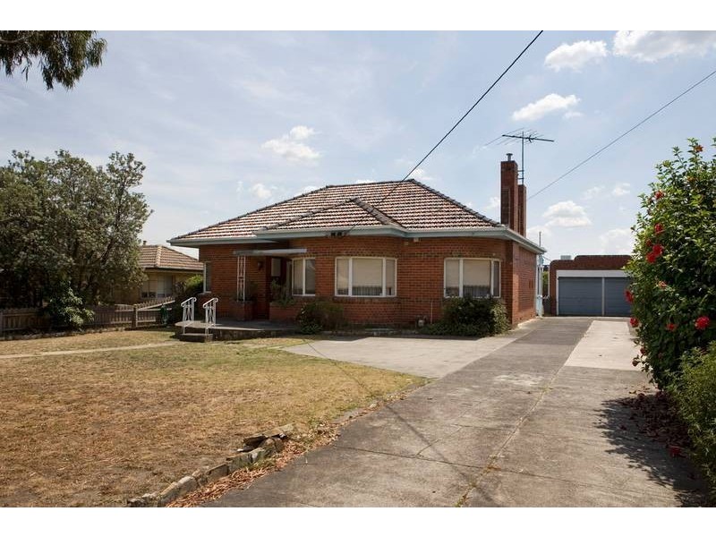 27 Police Road, Mulgrave VIC 3170
