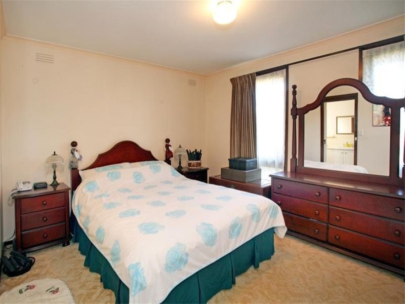 22 Monash Drive, Mulgrave VIC 3170