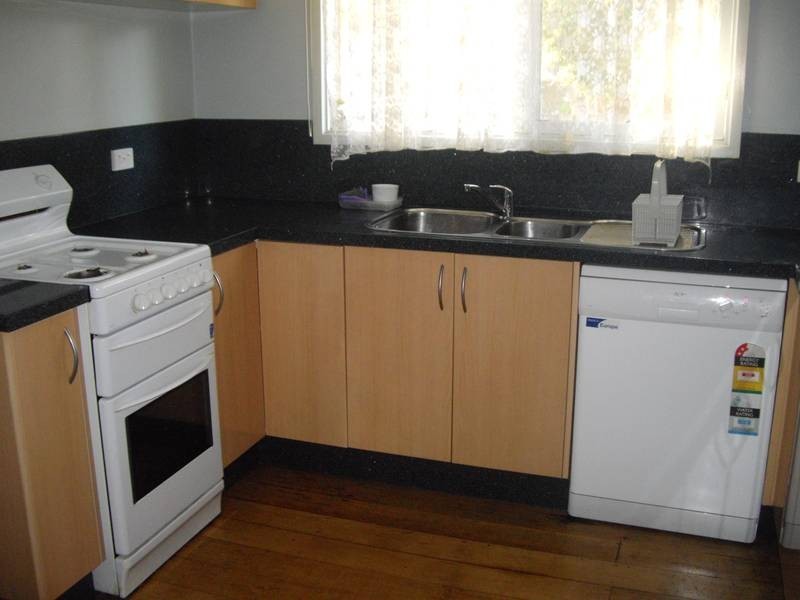 11 St George Court, Frankston VIC 3199