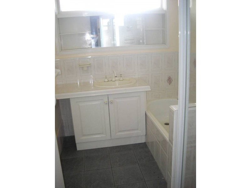 11 St George Court, Frankston VIC 3199