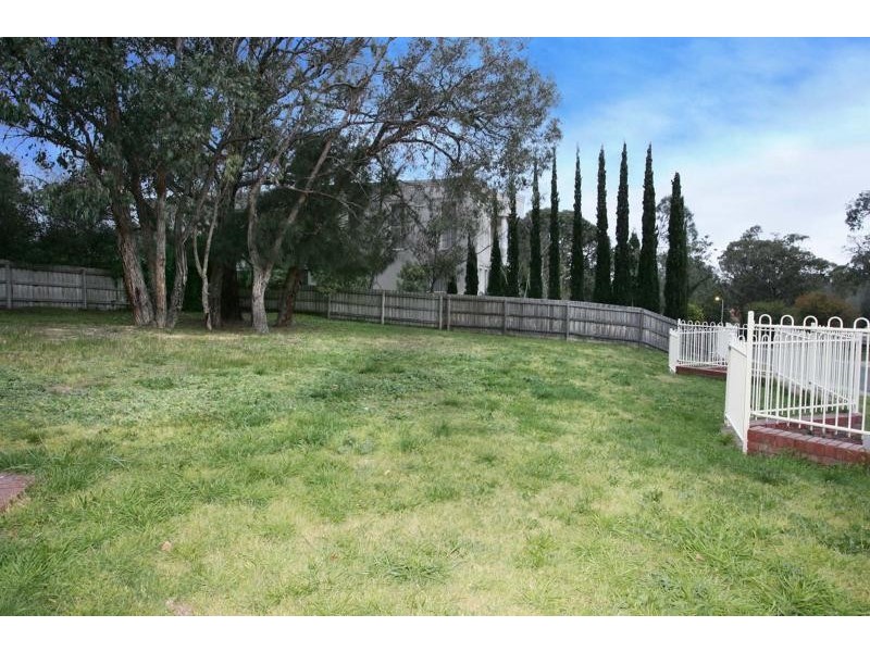 17 Timbertop Drive, Rowville VIC 3178