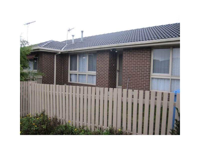 2/7 Rhoden Court, Dandenong North VIC 3175