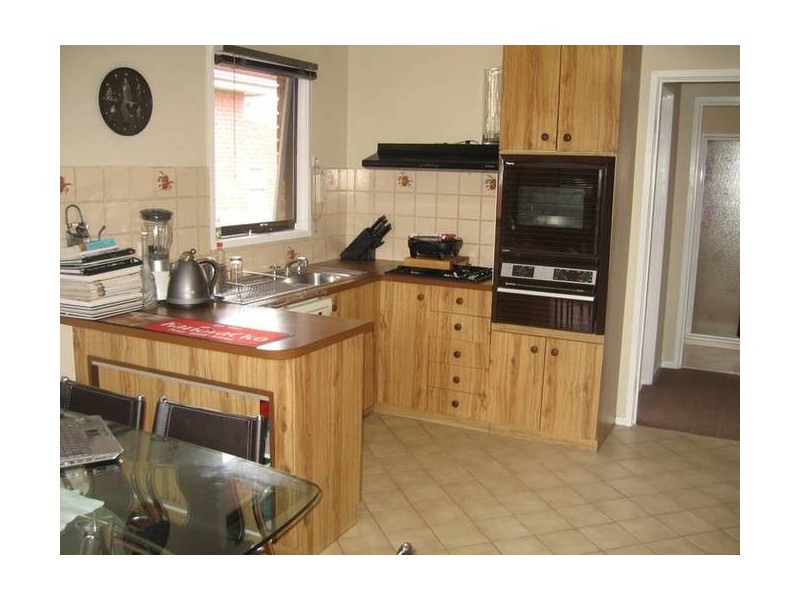 9/7-11 Hutton Street, Dandenong VIC 3175