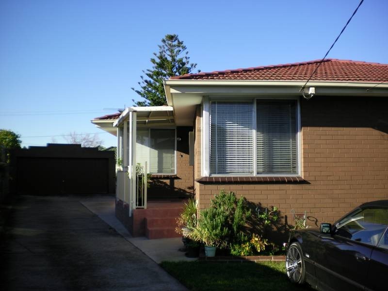 5 Carlyon Court, Springvale VIC 3171