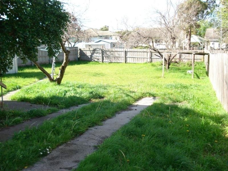 34 Hawthorn Road, Doveton VIC 3177