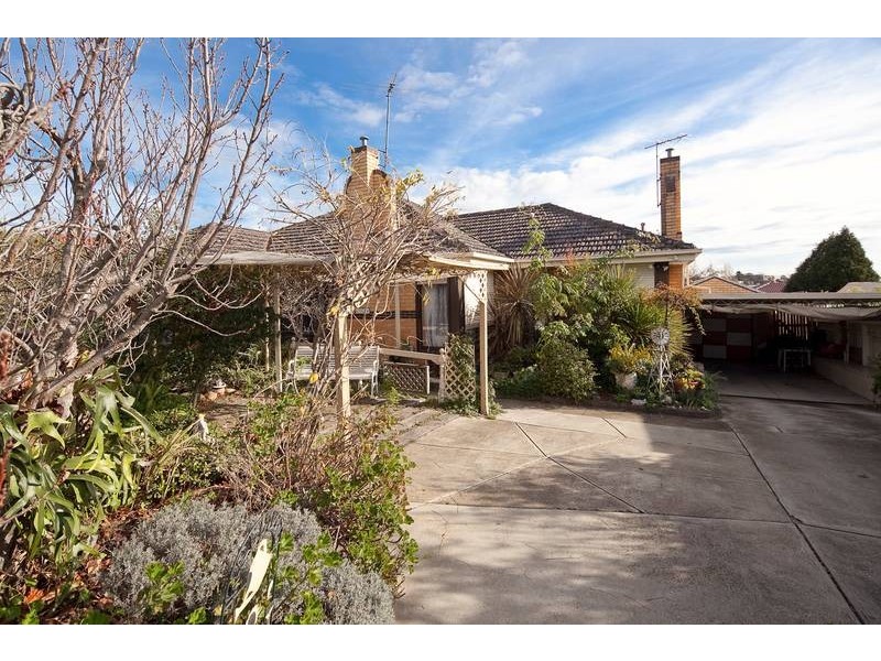 82 Elonera Road, Noble Park North VIC 3174