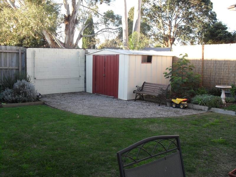 7 Blackmore Street, Dandenong North VIC 3175