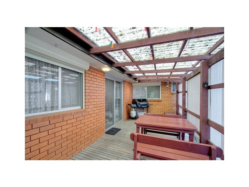 32 Hansworth Street, Mulgrave VIC 3170