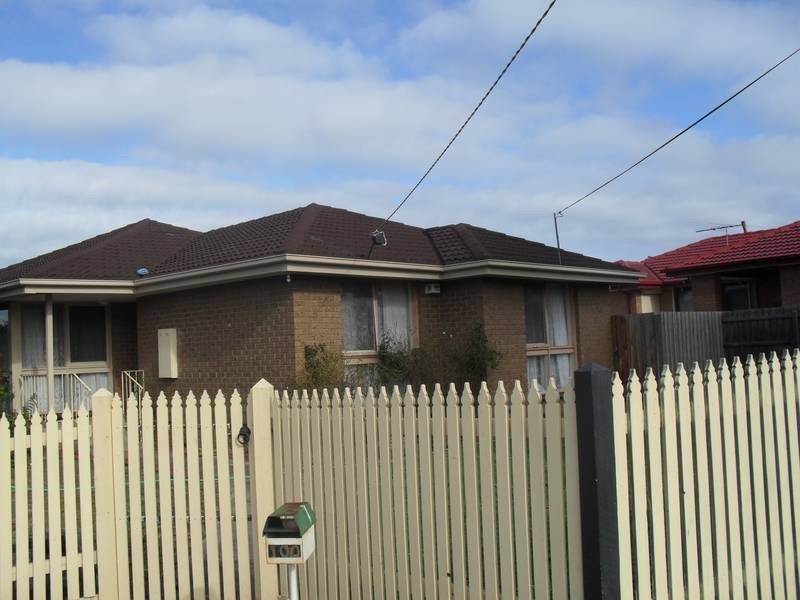 100 Loch Road, Dandenong North VIC 3175