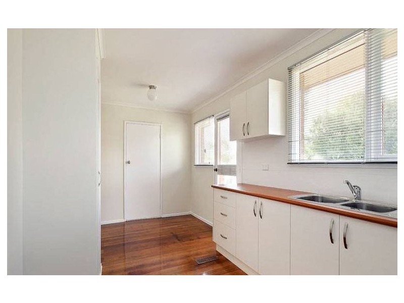 21 Lower Terrace Crescent, Noble Park North VIC 3174