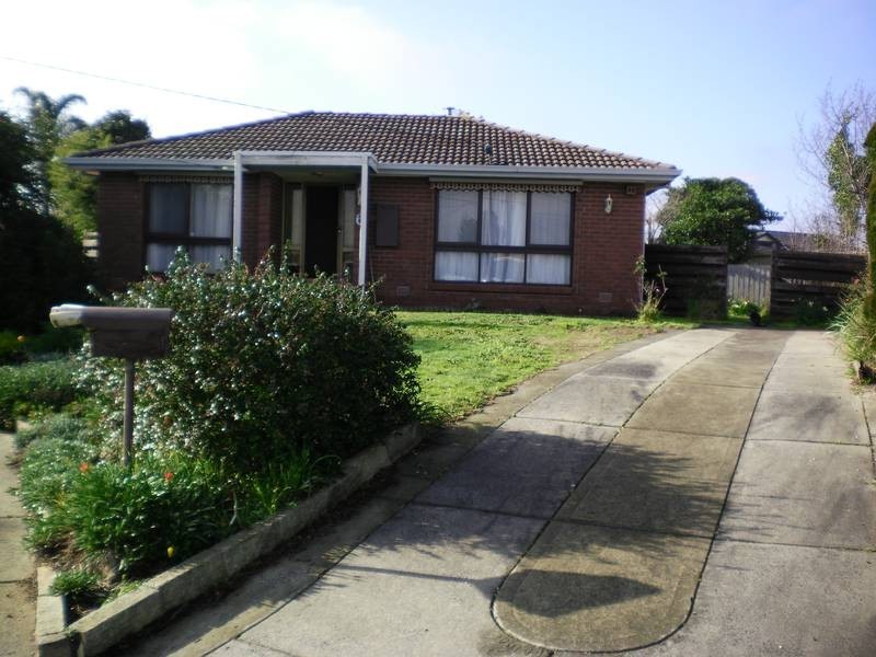 6 Griffiths Court, Dandenong North VIC 3175