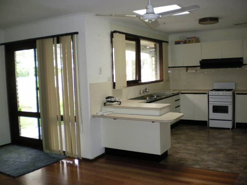 6 Griffiths Court, Dandenong North VIC 3175